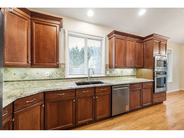 12406 Nw 46TH Ave, Vancouver, WA 98685