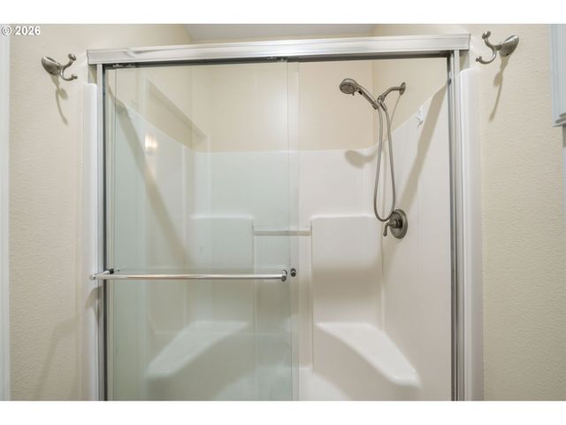 12406 Nw 46TH Ave, Vancouver, WA 98685