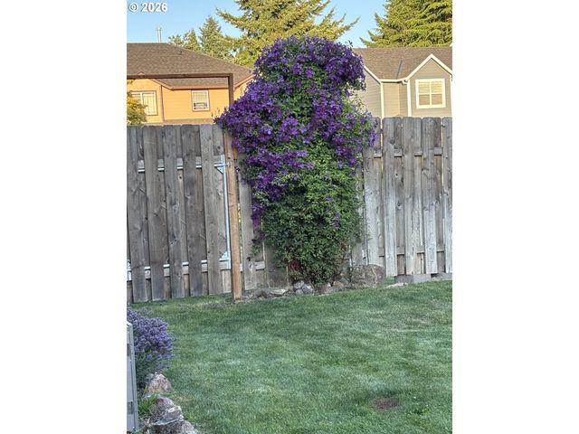 12406 Nw 46TH Ave, Vancouver, WA 98685