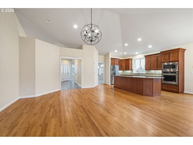 12406 Nw 46TH Ave, Vancouver, WA 98685