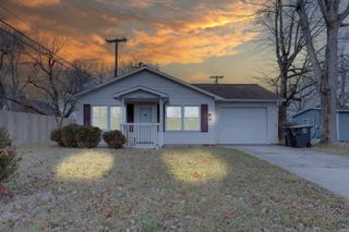 123 Edgeknoll Lane, Fort Wayne, IN 46816