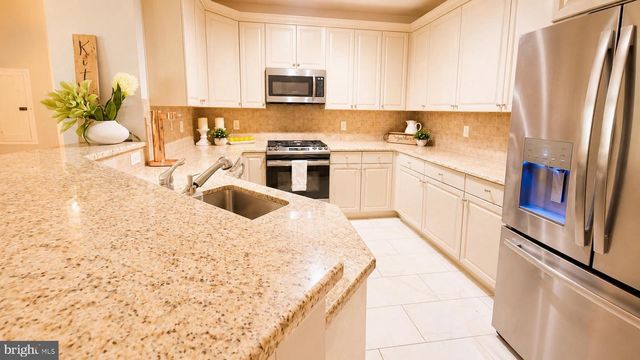 314 MASTERSON CT, Ewing, NJ 08618