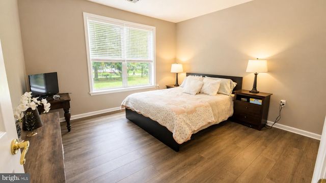 314 MASTERSON CT, Ewing, NJ 08618