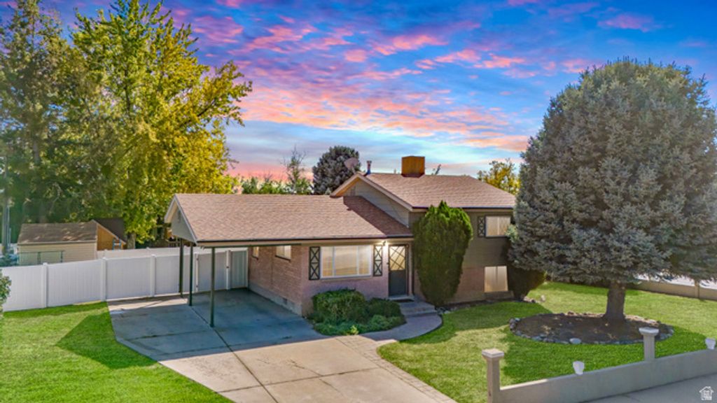 293 W 1225 N, Layton, UT 84041