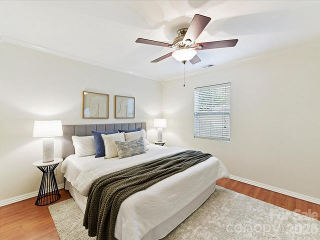 2028 Hamorton Place, Charlotte, NC 28205