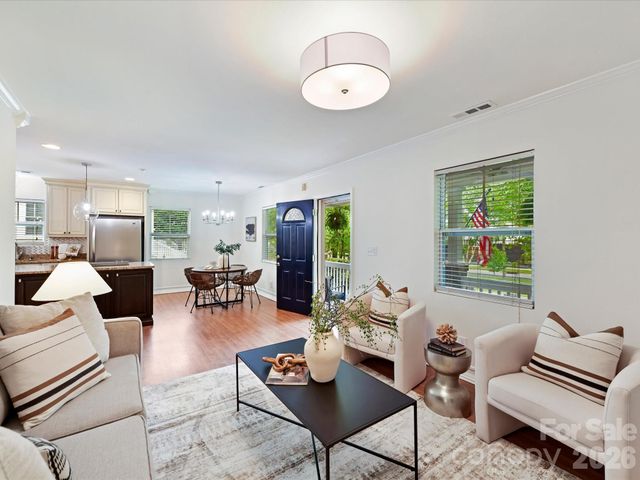 2028 Hamorton Place, Charlotte, NC 28205