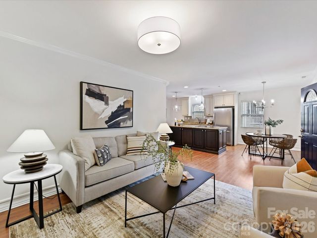 2028 Hamorton Place, Charlotte, NC 28205