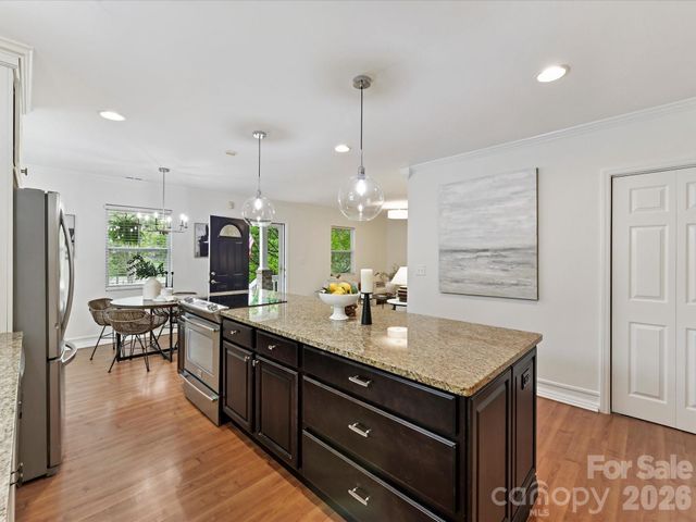 2028 Hamorton Place, Charlotte, NC 28205