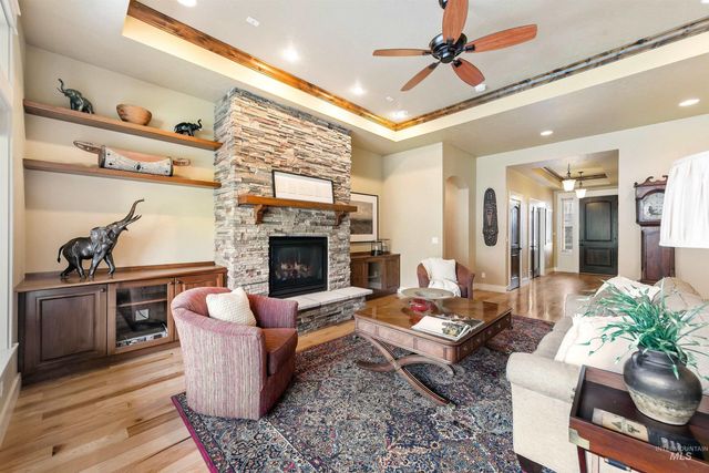 3372 E Parsnip Peak Drive, Boise, ID 83716