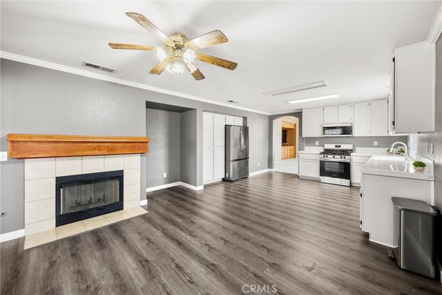 4361 Halfinger, Jurupa Valley, CA 92509
