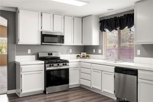 4361 Halfinger, Jurupa Valley, CA 92509