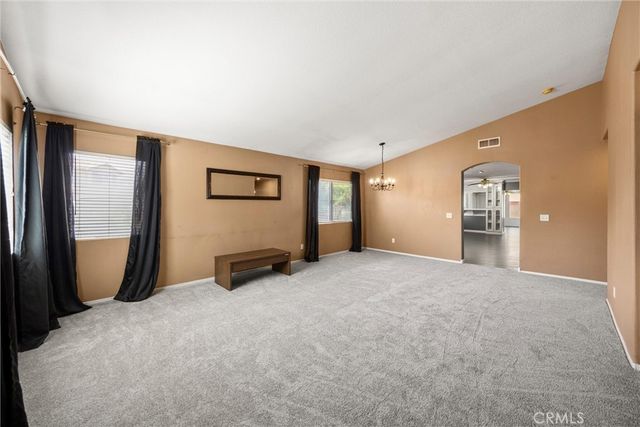 4361 Halfinger, Jurupa Valley, CA 92509