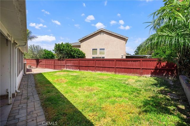 4361 Halfinger, Jurupa Valley, CA 92509