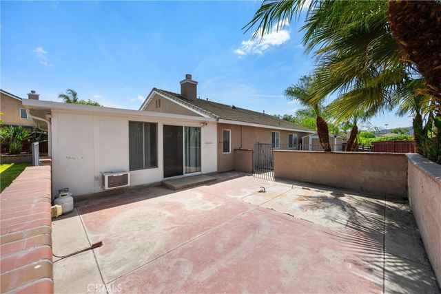 4361 Halfinger, Jurupa Valley, CA 92509