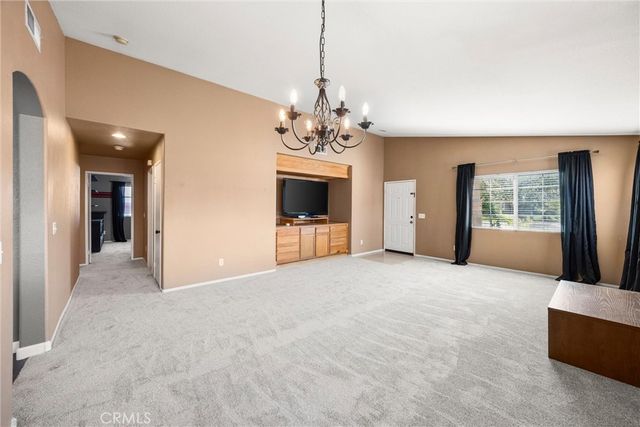 4361 Halfinger, Jurupa Valley, CA 92509