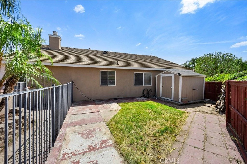 Image 37 of property listing at 4361 Halfinger, Jurupa Valley, CA 92509