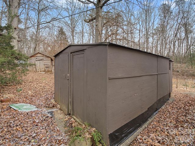 1526 Bills Creek Road, Lake Lure, NC 28746