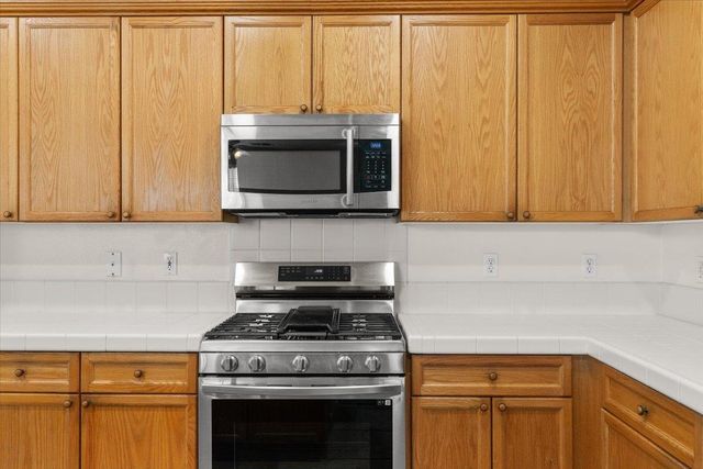 792 Jacob Way, Oakdale, CA 95361