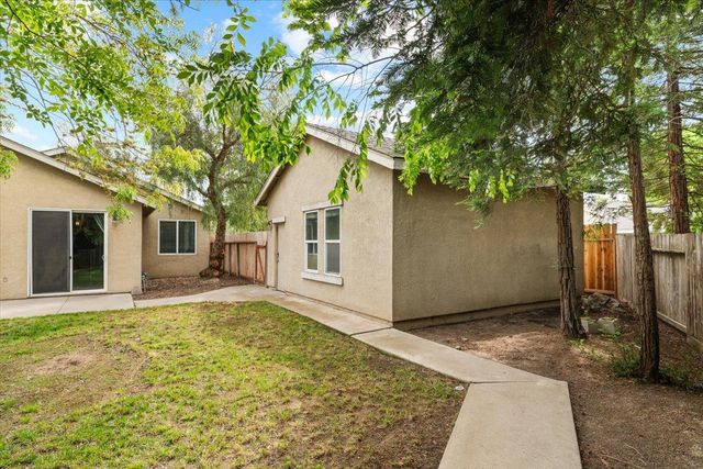 792 Jacob Way, Oakdale, CA 95361