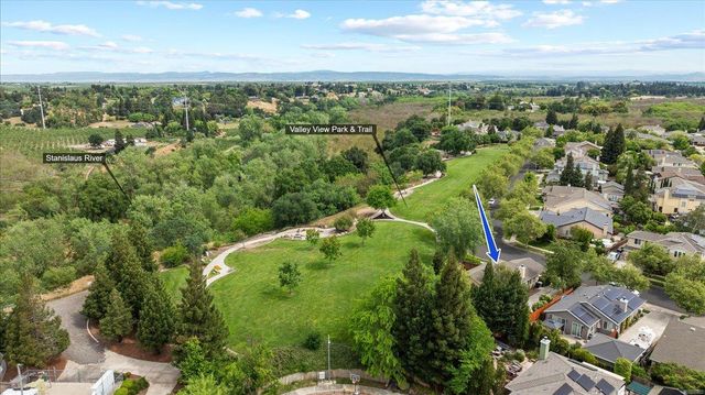 792 Jacob Way, Oakdale, CA 95361