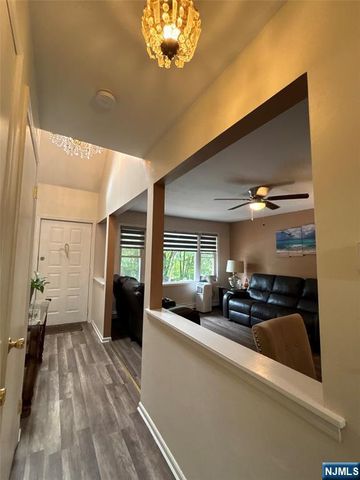 26 Wyker Road 2207, Franklin, NJ 07416