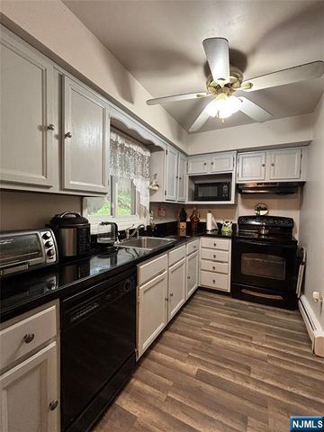 26 Wyker Road 2207, Franklin, NJ 07416