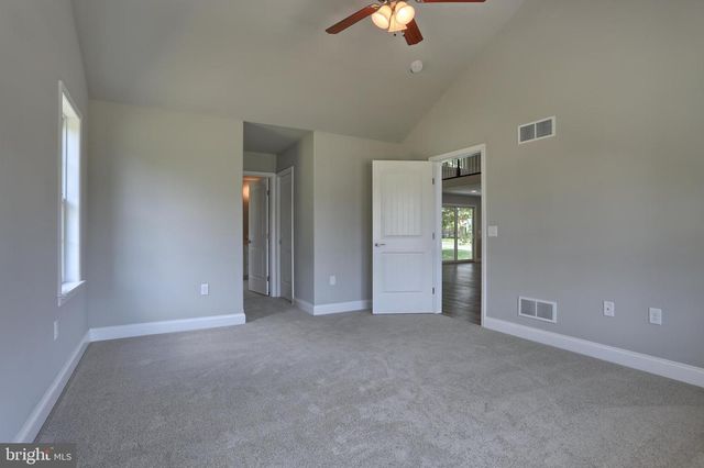 010 STARLIGHT LANE, Lebanon, PA 17046