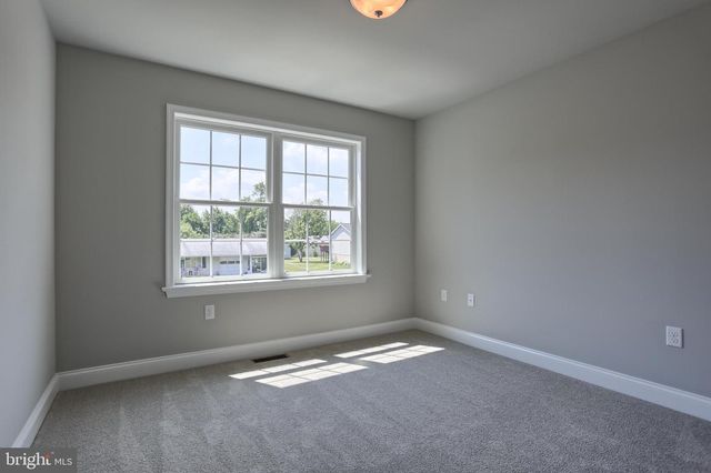 010 STARLIGHT LANE, Lebanon, PA 17046