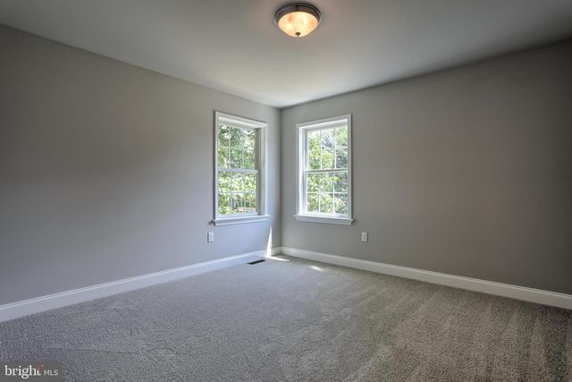 010 STARLIGHT LANE, Lebanon, PA 17046