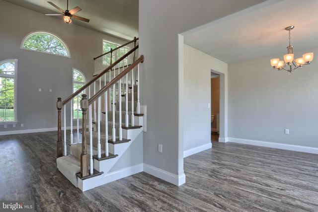 010 STARLIGHT LANE, Lebanon, PA 17046
