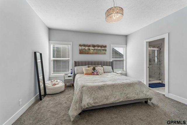 2446 N 191 Avenue, Omaha, NE 68022