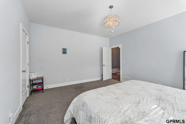 2446 N 191 Avenue, Omaha, NE 68022