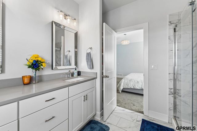 2446 N 191 Avenue, Omaha, NE 68022