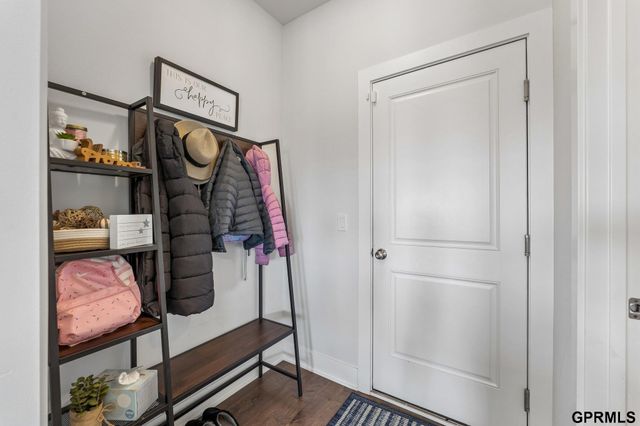 2446 N 191 Avenue, Omaha, NE 68022