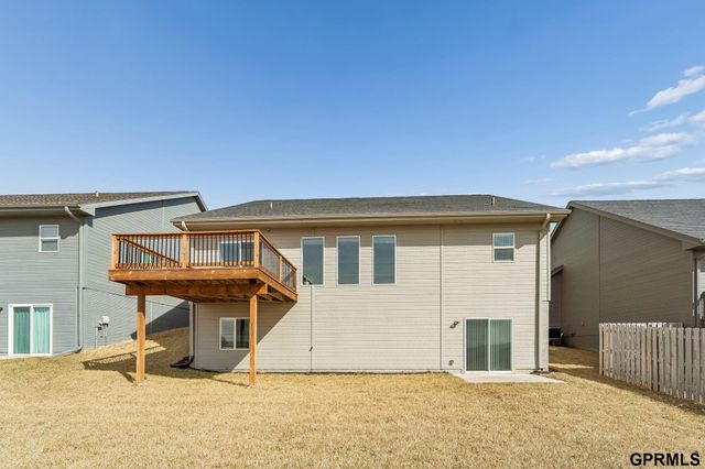 2446 N 191 Avenue, Omaha, NE 68022