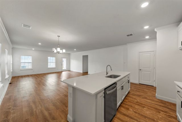 498 Oak Creek Drive, Lavon, TX 75166