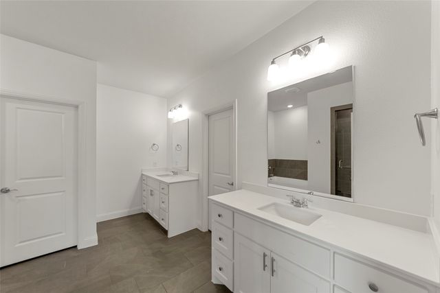 498 Oak Creek Drive, Lavon, TX 75166