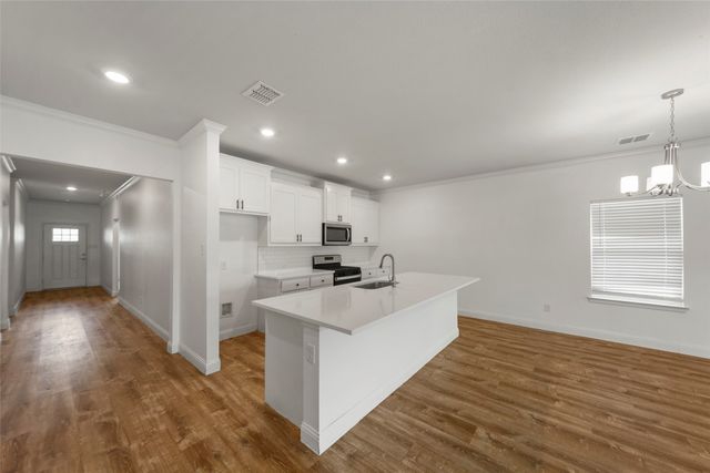 498 Oak Creek Drive, Lavon, TX 75166