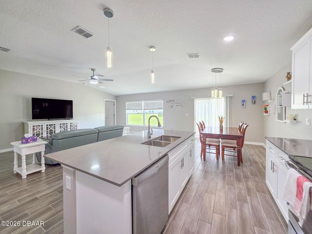 207 Winged Foot Lane, Daytona Beach, FL 32124