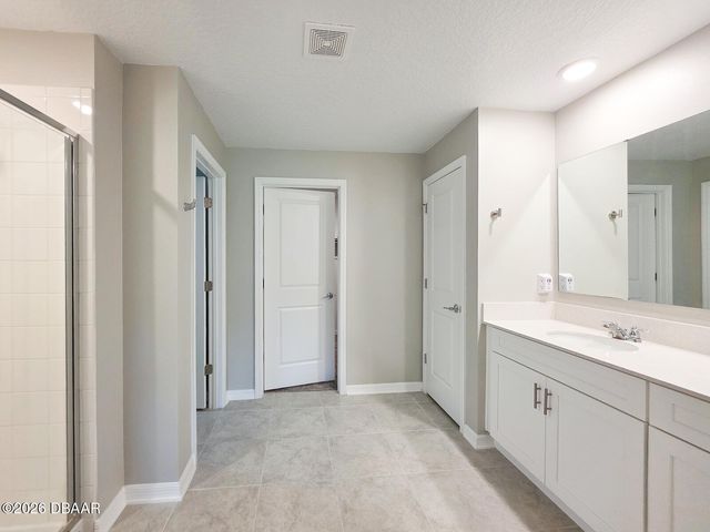207 Winged Foot Lane, Daytona Beach, FL 32124