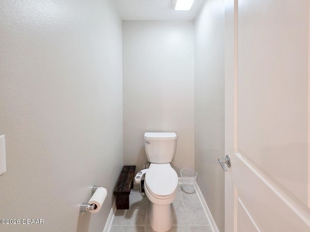 207 Winged Foot Lane, Daytona Beach, FL 32124