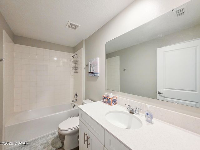 207 Winged Foot Lane, Daytona Beach, FL 32124