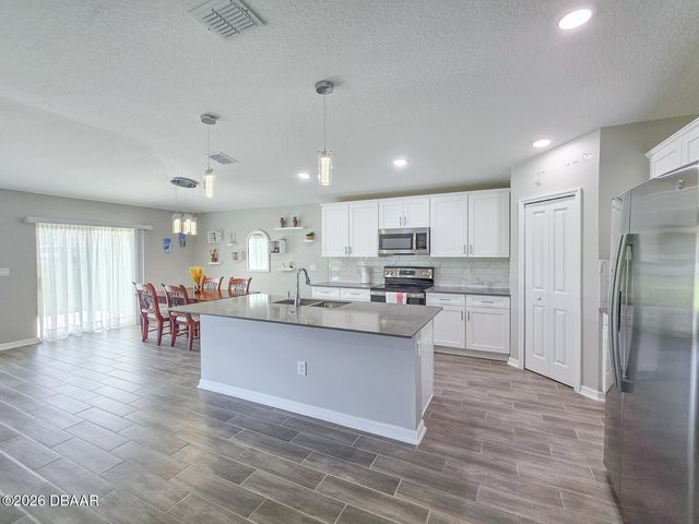 207 Winged Foot Lane, Daytona Beach, FL 32124