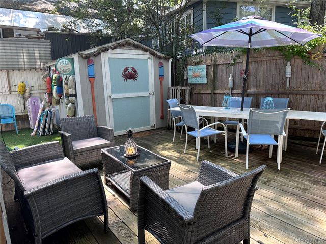 47 Woodcliff Trail, Baiting Hollow, NY 11933