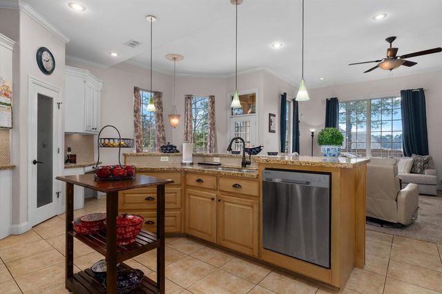 2120 PAGE ROAD, Longview, TX 75601