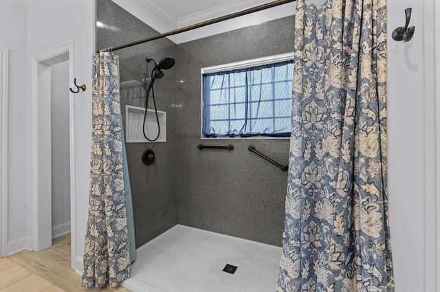 2120 PAGE ROAD, Longview, TX 75601