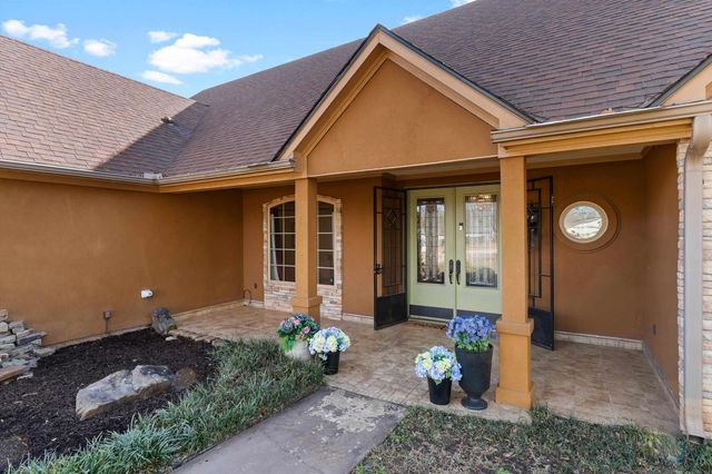 2120 PAGE ROAD, Longview, TX 75601