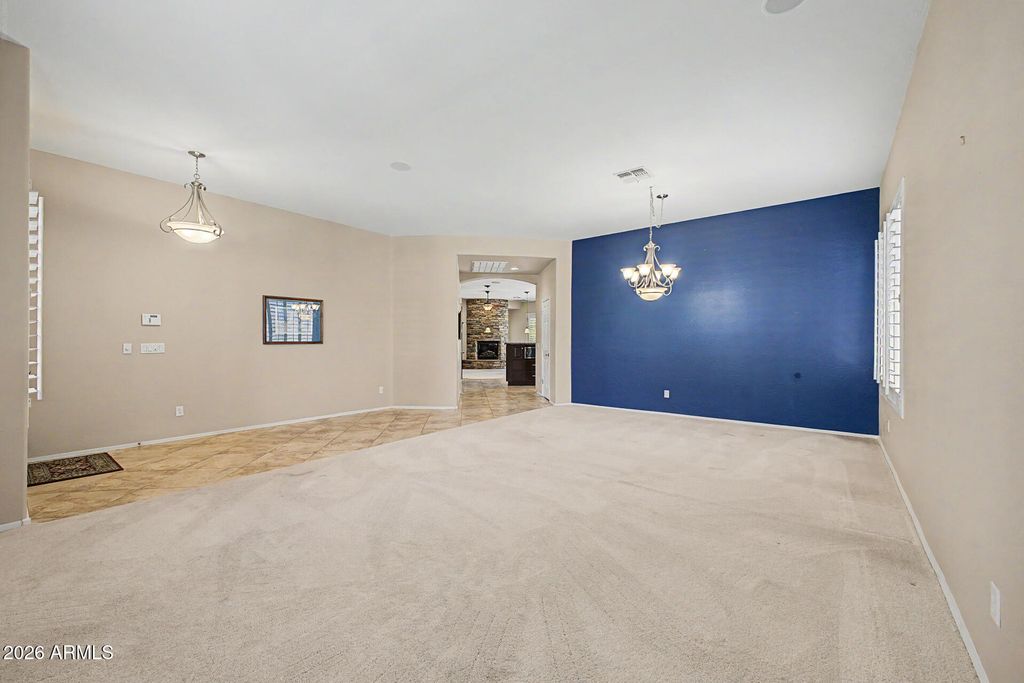Image 3 of property listing at 9749 W BENT TREE Drive, Peoria, AZ 85383