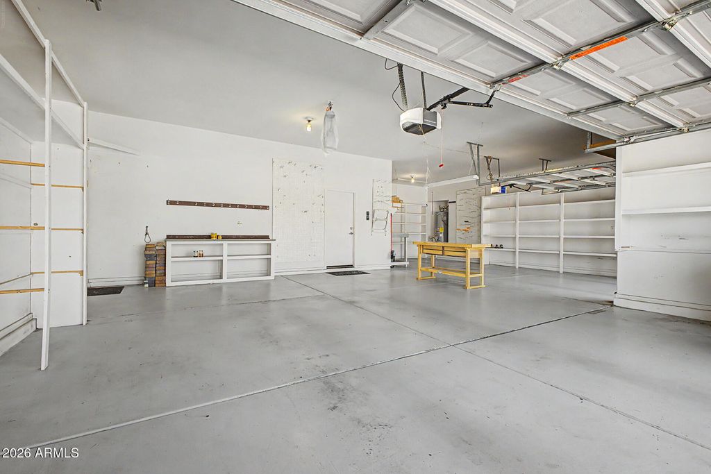 Image 32 of property listing at 9749 W BENT TREE Drive, Peoria, AZ 85383