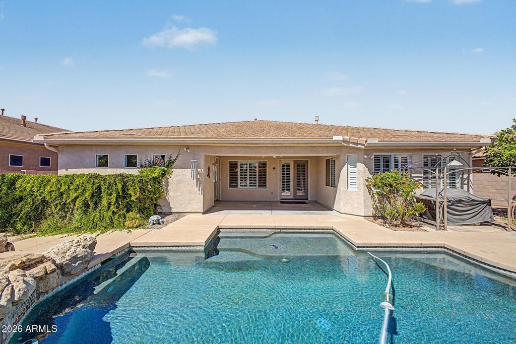 Image 38 of property listing at 9749 W BENT TREE Drive, Peoria, AZ 85383